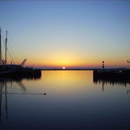 Deo Annuente Villa Enkhuizen Dış mekan fotoğraf