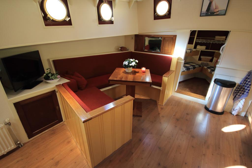 Deo Annuente Villa Enkhuizen Dış mekan fotoğraf
