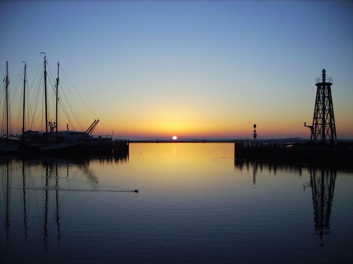 Deo Annuente Villa Enkhuizen Dış mekan fotoğraf